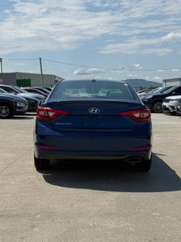 
										2017 Hyundai Sonata, SE full									