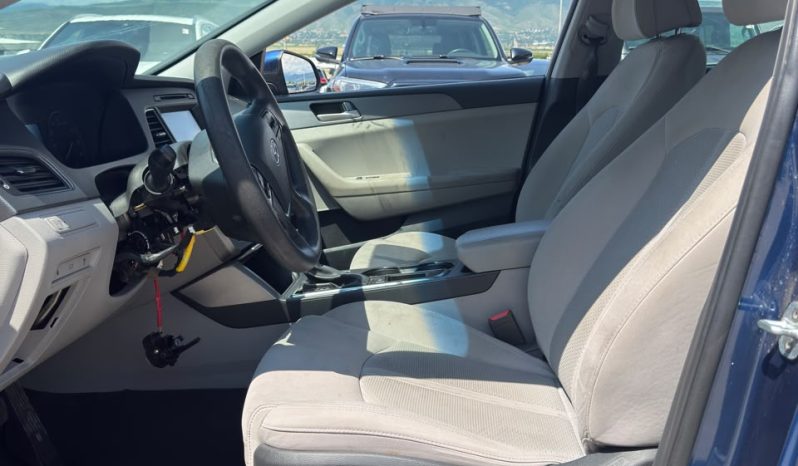 
								2017 Hyundai Sonata, SE full									
