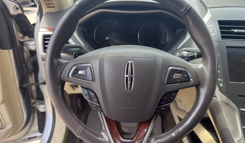 
								2013 Lincoln MKZ full									