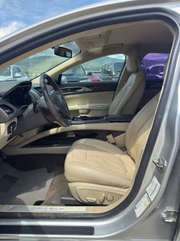 
										2013 Lincoln MKZ full									