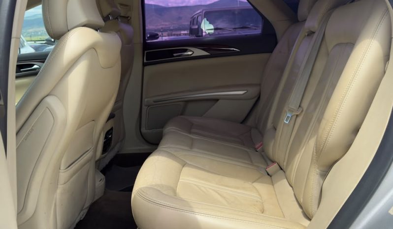 
								2013 Lincoln MKZ full									