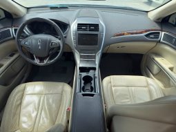 
										2013 Lincoln MKZ full									