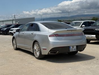 2013 Lincoln MKZ