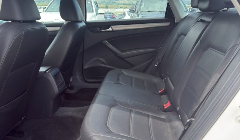 
								2015 Volkswagen Passat, S full									