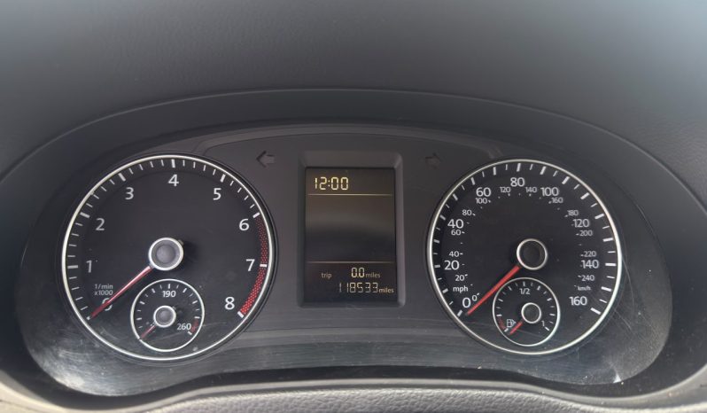 
								2015 Volkswagen Passat, S full									