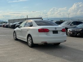 2014 Volkswagen Jetta, SE
