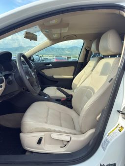 
										2014 Volkswagen Jetta, SE full									