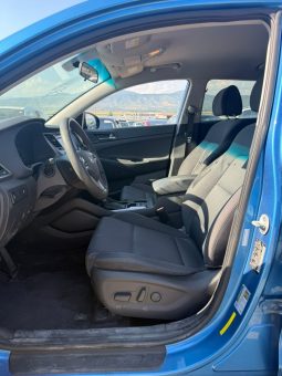 
										HYUNDAI TUCSON full									
