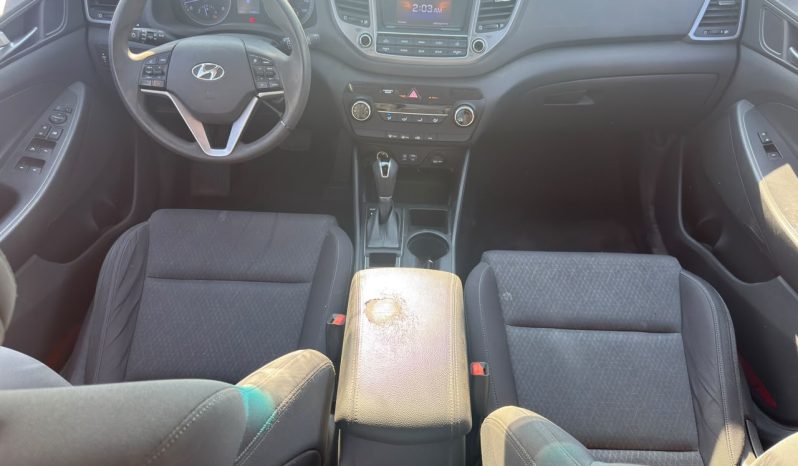 
								HYUNDAI TUCSON full									