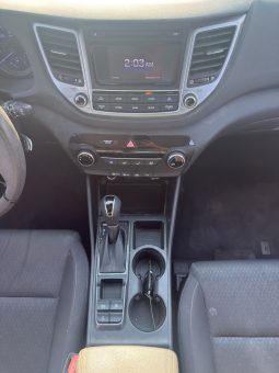 
										HYUNDAI TUCSON full									