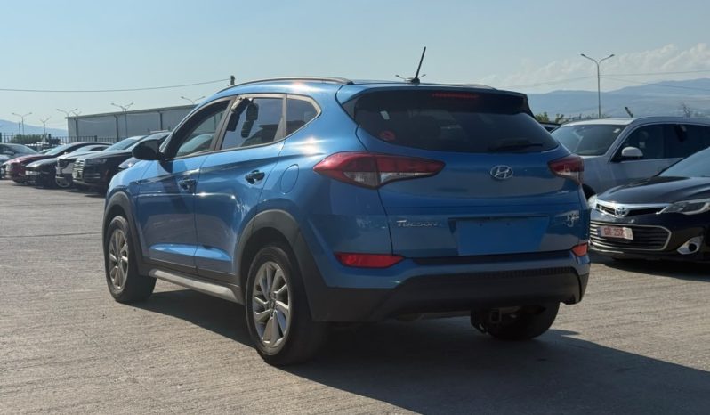 
								HYUNDAI TUCSON full									