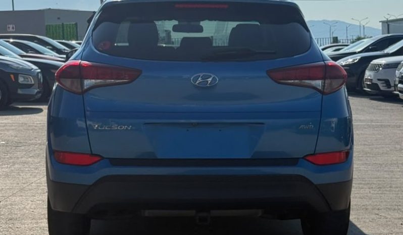 
								HYUNDAI TUCSON full									