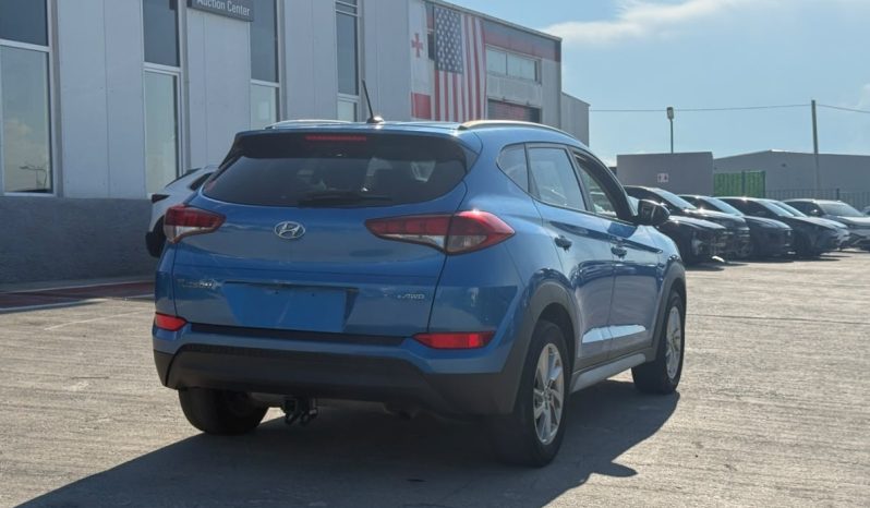 
								HYUNDAI TUCSON full									