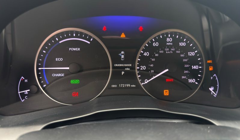 
								2013 Lexus ES, 300H full									