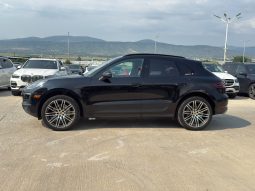 
										2016 Porsche Macan, S full									