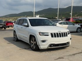 2014 Jeep Grand Cherokee, Overland