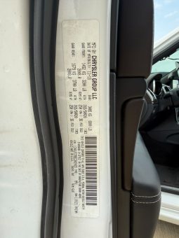 
										2014 Jeep Grand Cherokee, Overland full									