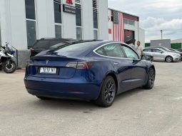 
										2020 Tesla MODEL 3 full									