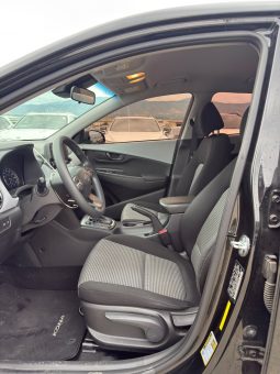 
										Hyundai Kona full									