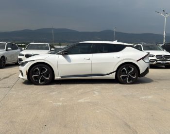 2022 KIA EV6