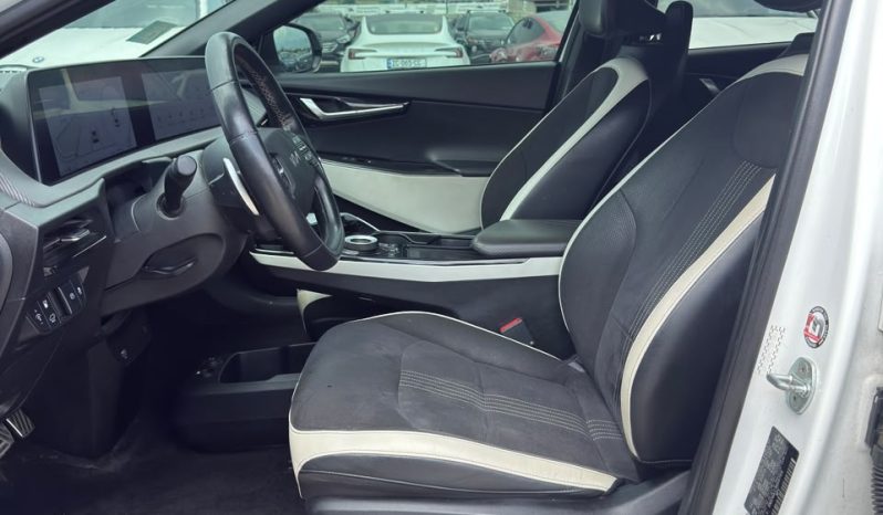 
								2022 KIA EV6 full									
