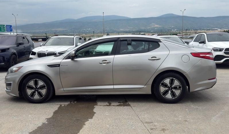 
								Kia Optima Hybrid LX full									
