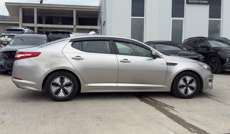 
								Kia Optima Hybrid LX full									