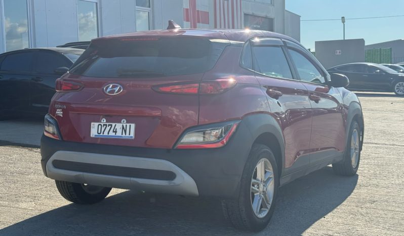 
								Hyundai Kona full									