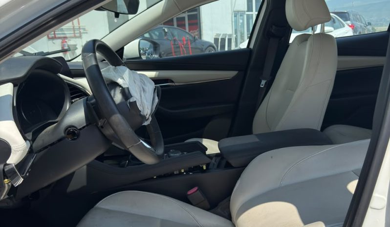 
								2020 Mazda 3, Premium full									