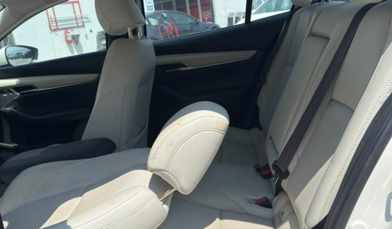 
								2020 Mazda 3, Premium full									