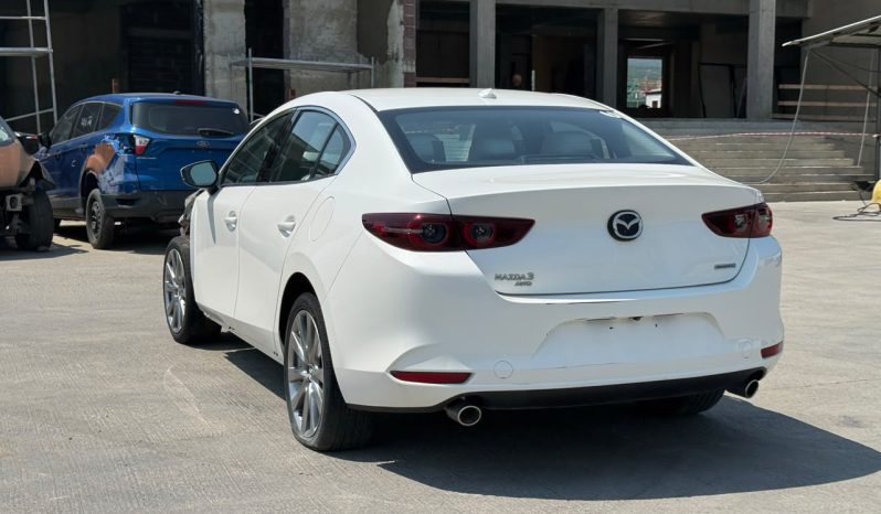 
								2020 Mazda 3, Premium full									