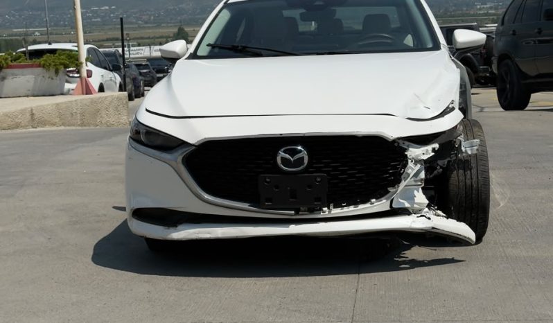 
								2020 Mazda 3, Premium full									