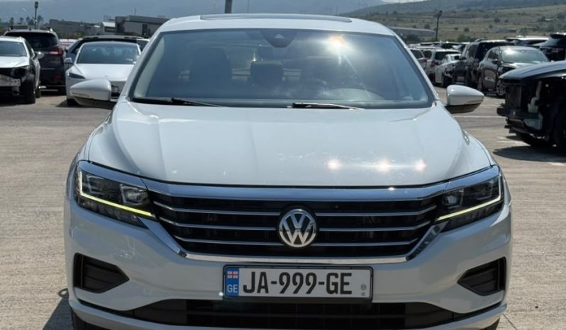 
								2021 Volkswagen Passat, 2.0T Se full									