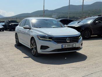 2021 Volkswagen Passat, 2.0T Se