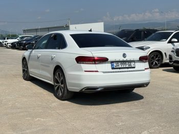 2021 Volkswagen Passat, 2.0T Se