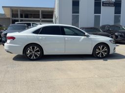 
										2021 Volkswagen Passat, 2.0T Se full									