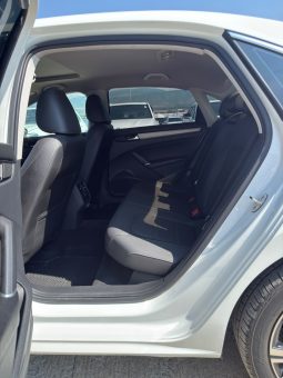 
										2021 Volkswagen Passat, 2.0T Se full									