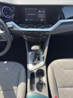 
										2020 KIA Niro, LX full									