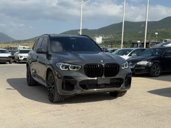 2022 BMW X5 M50I
