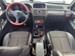 
										Mitsubishi Pajero full									