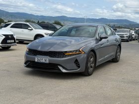 2022 KIA K5, Lxs