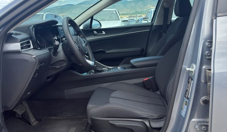 
								2022 KIA K5, Lxs full									