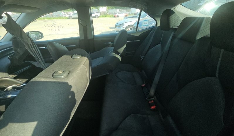 
								2021 Toyota Camry LE full									
