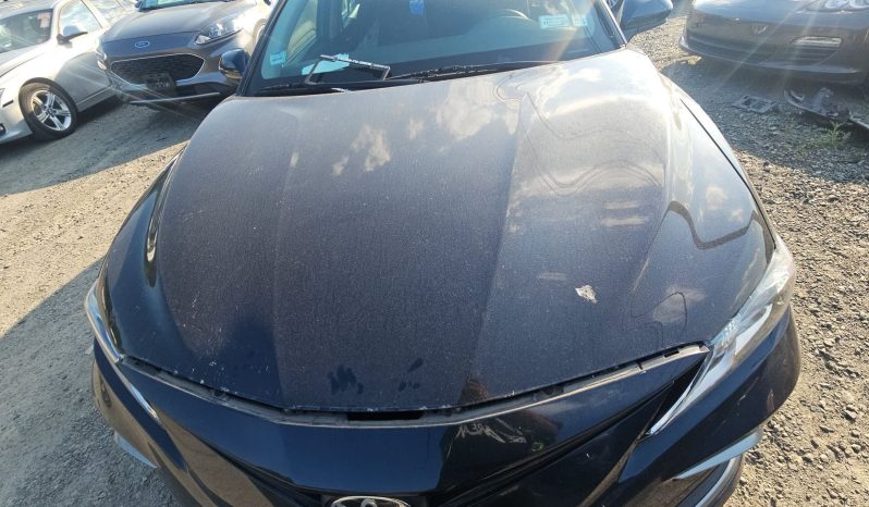 
								2021 Toyota Camry LE full									