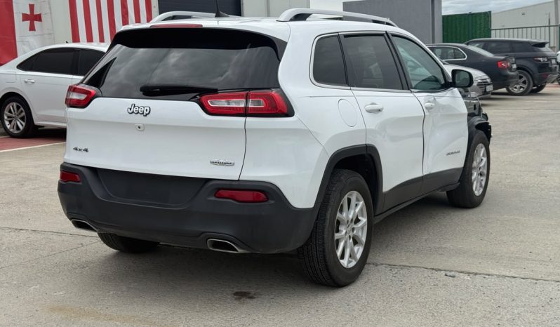 
								2018 Jeep Cherokee, Latitude Plus 4X4 full									