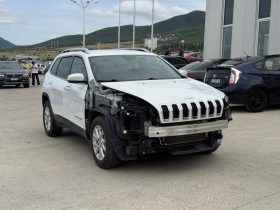 2018 Jeep Cherokee, Latitude Plus 4X4