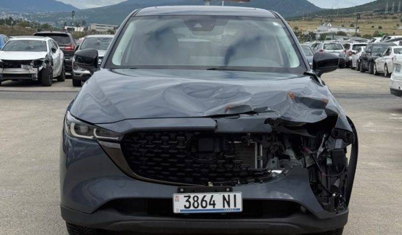 
								Mazda CX-5 full									