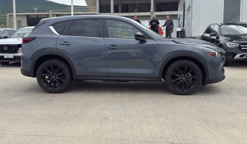 
								Mazda CX-5 full									