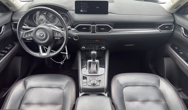 
								Mazda CX-5 full									