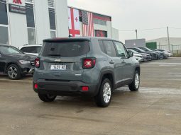 
										2018 Jeep Renegade, Latitude 4X4 full									